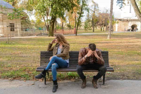 Auswirkungen eines Seitensprungs auf die Beziehung - trotz Liebe